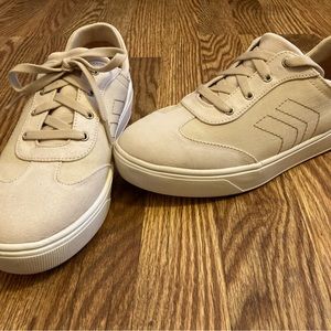Dr Scholl’s Dispatch sneaker
